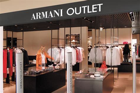 giorgio armani outlet.